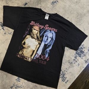 Vintage Authentic Britney Spears 2004 Onyx Hotel Tour T-shirt, Large